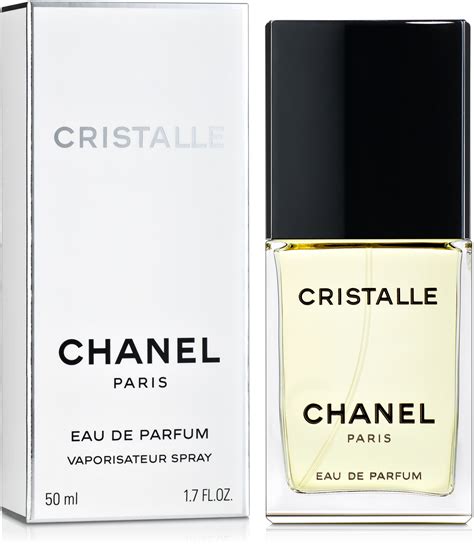 perfume shop Chanel cristalle